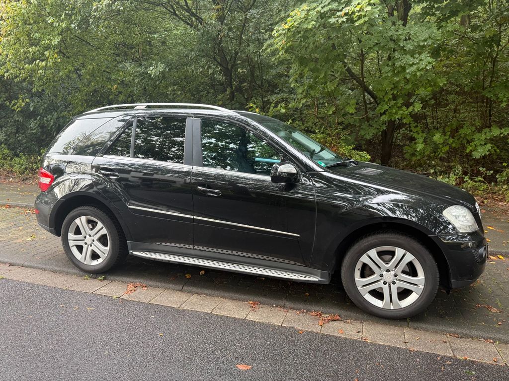 Bild des Angebotes Mercedes-Benz ML 320 CDI 4MATIC -