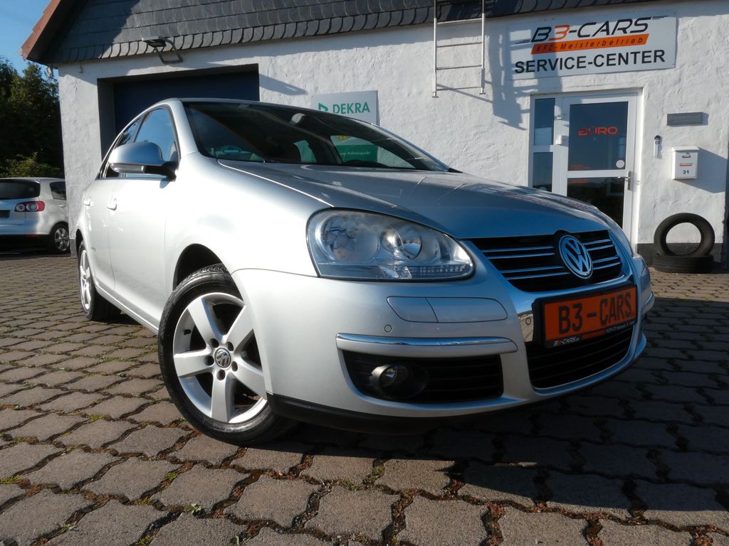Bild des Angebotes Volkswagen Jetta V United #1.HAND#ORIG.94TKM#SHZ#2XPDC#AHK#