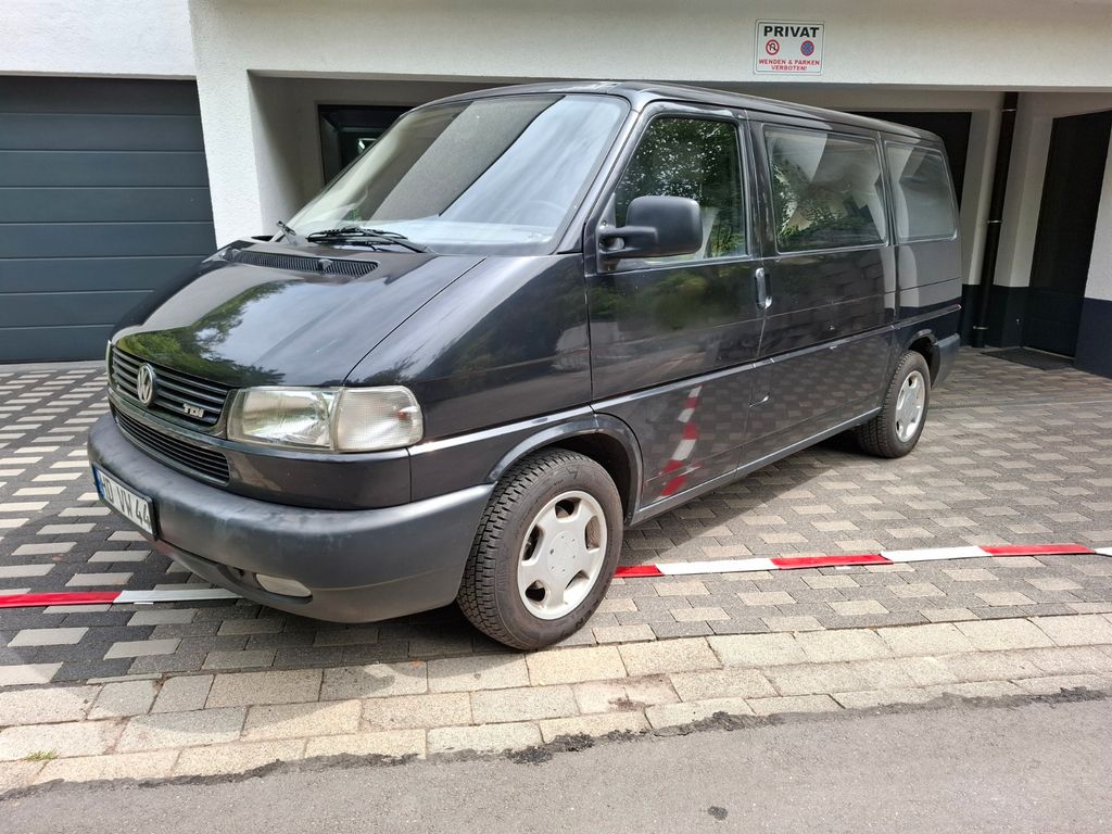 Bild des Angebotes Volkswagen T4 Bestattungswagen auf Kombi Basis