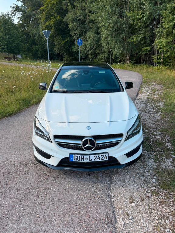 Bild des Angebotes Mercedes-Benz CLA 45 AMG 4MATIC applecarplay