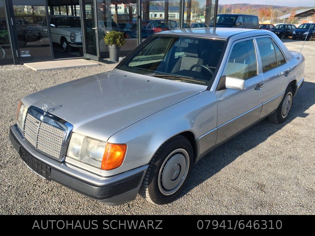 Mercedes-Benz 200 E Automatik*SHD*Sportsitze Karo Schwarz*