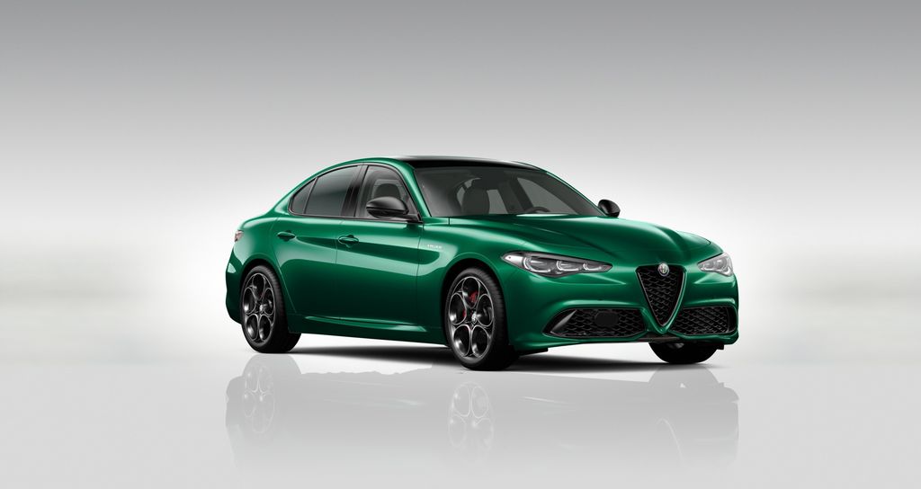 Alfa Romeo Giulia Veloce Q4| Technologie-Paket |Sport Paket