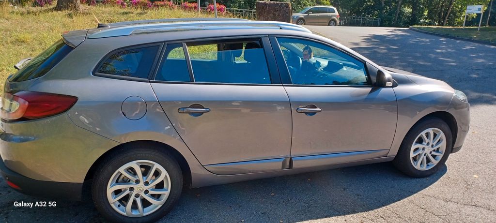 Bild des Angebotes Renault Megane Grandtour Paris dCi 110 Eco2 Paris