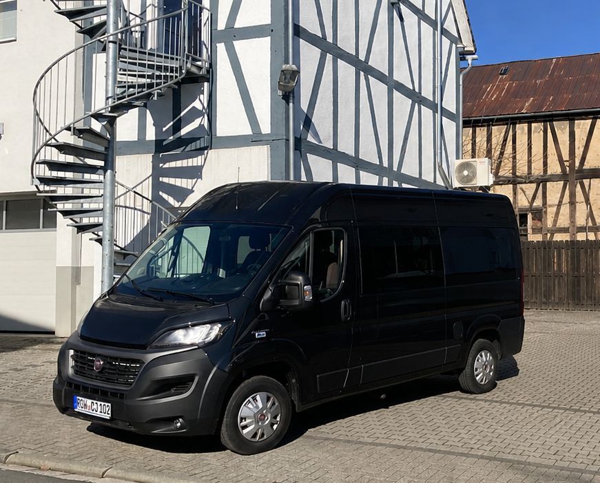 Bild des Angebotes Fiat Ducato L2H2 9-Sitzer | Schnierle | AHK 2,5t