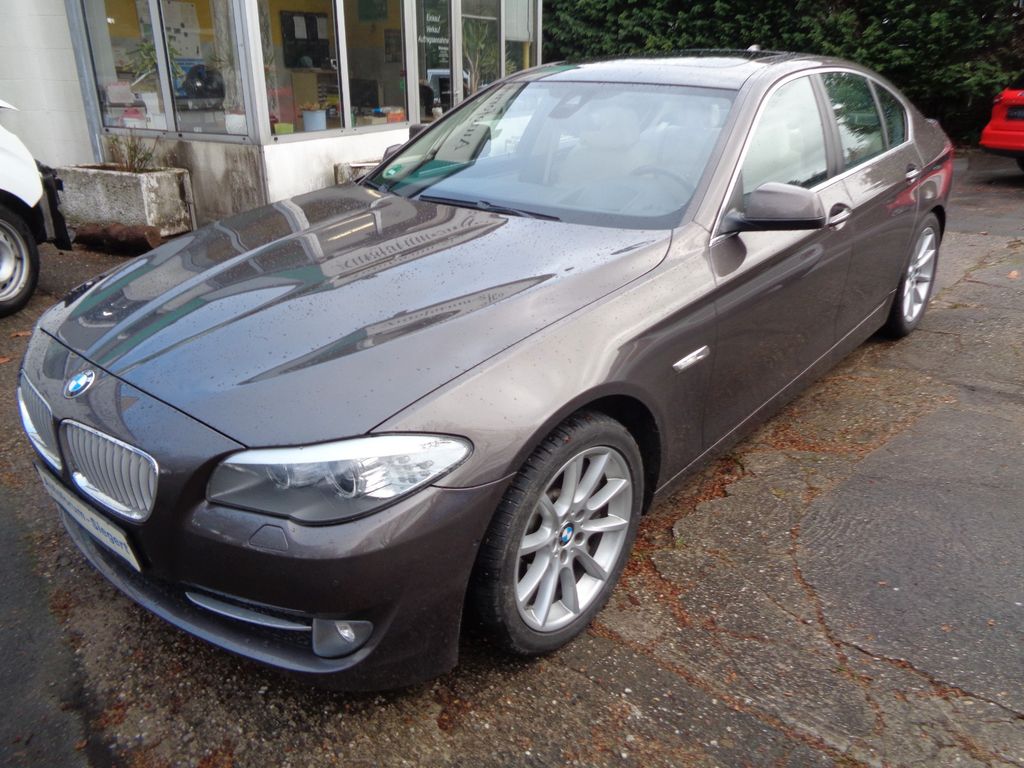 Bild des Angebotes BMW 550i V8 Digital/Headup/Standh./360°/Garantie!!