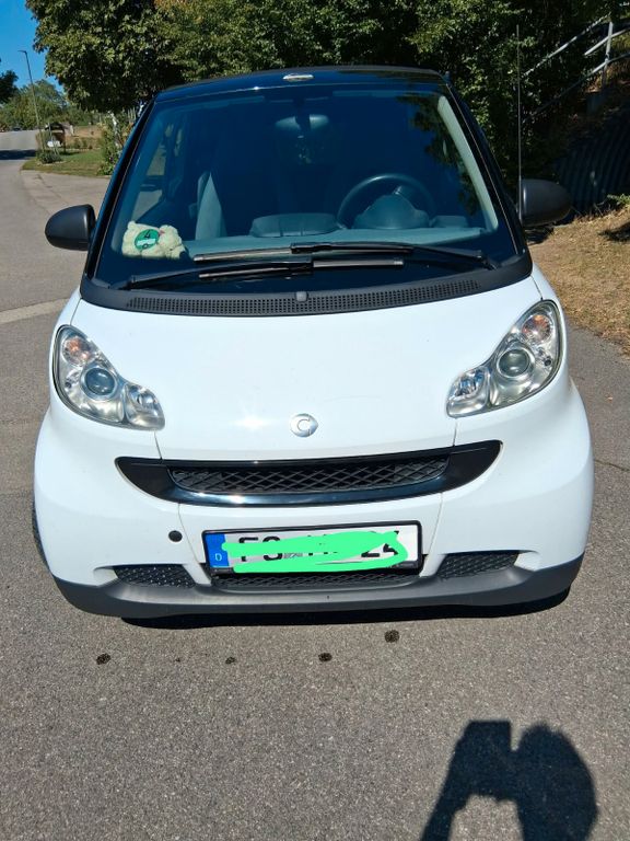 Bild des Angebotes Smart ForTwo cabrio 1.0 52kW mhd edit. limited thr...