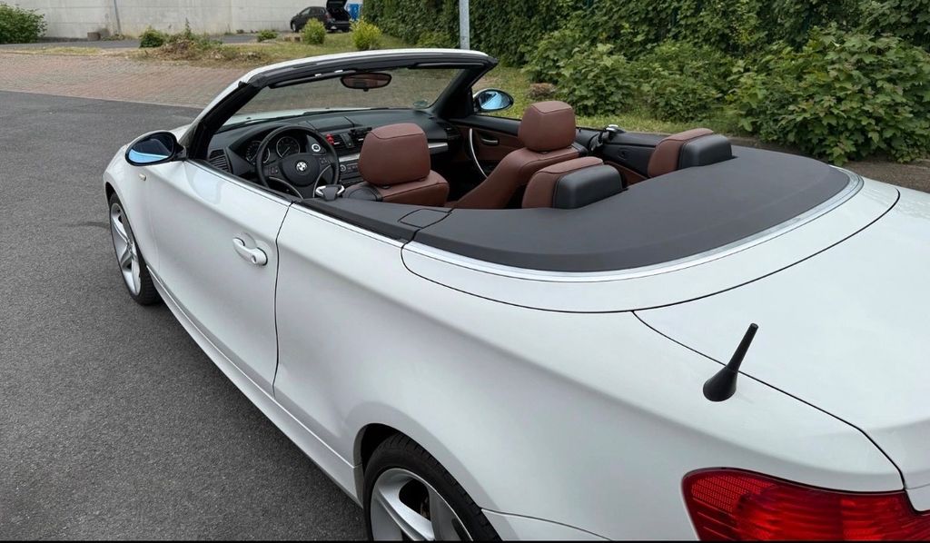 Bild des Angebotes BMW 120i Cabrio