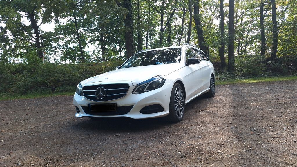Bild des Angebotes Mercedes-Benz E 250 BlueTEC *AHK*HK*9GTronic*Distronic+