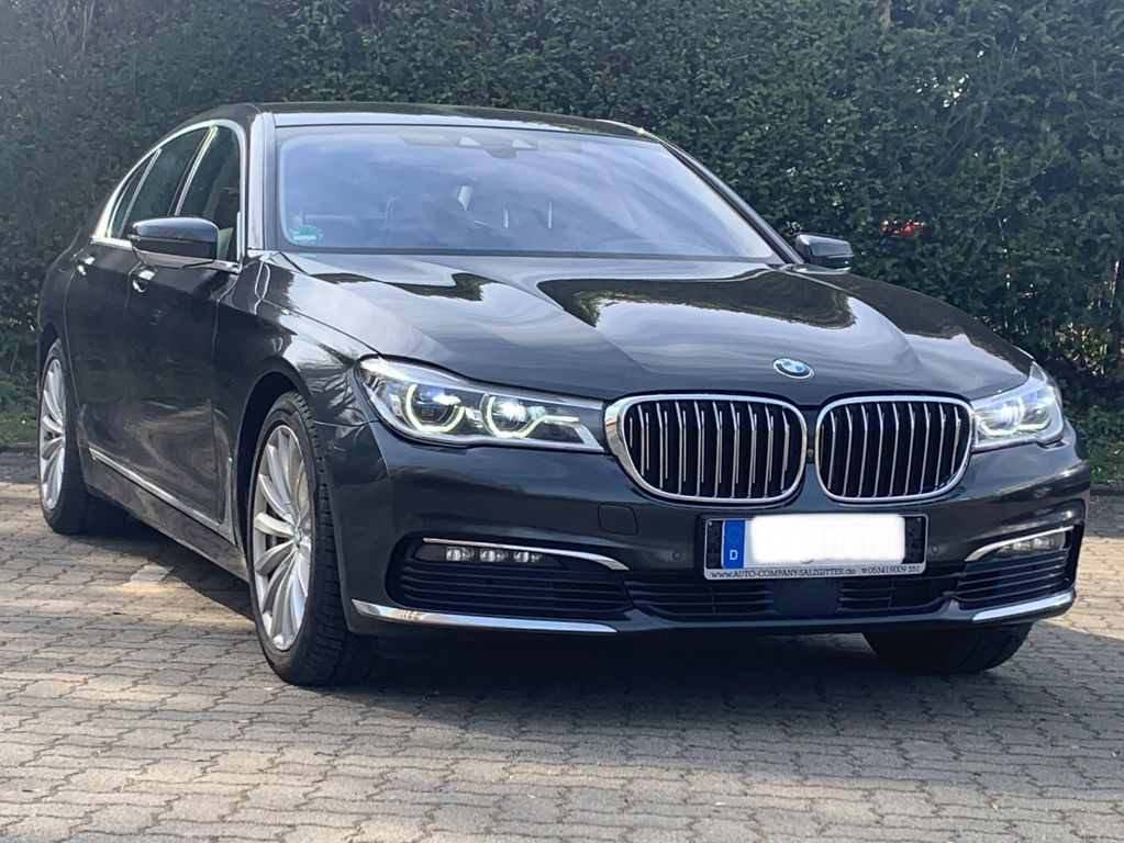Bild des Angebotes BMW 730 d xDrive*Voll*1.Hd.*BMWScheckheft*Unfallfrei