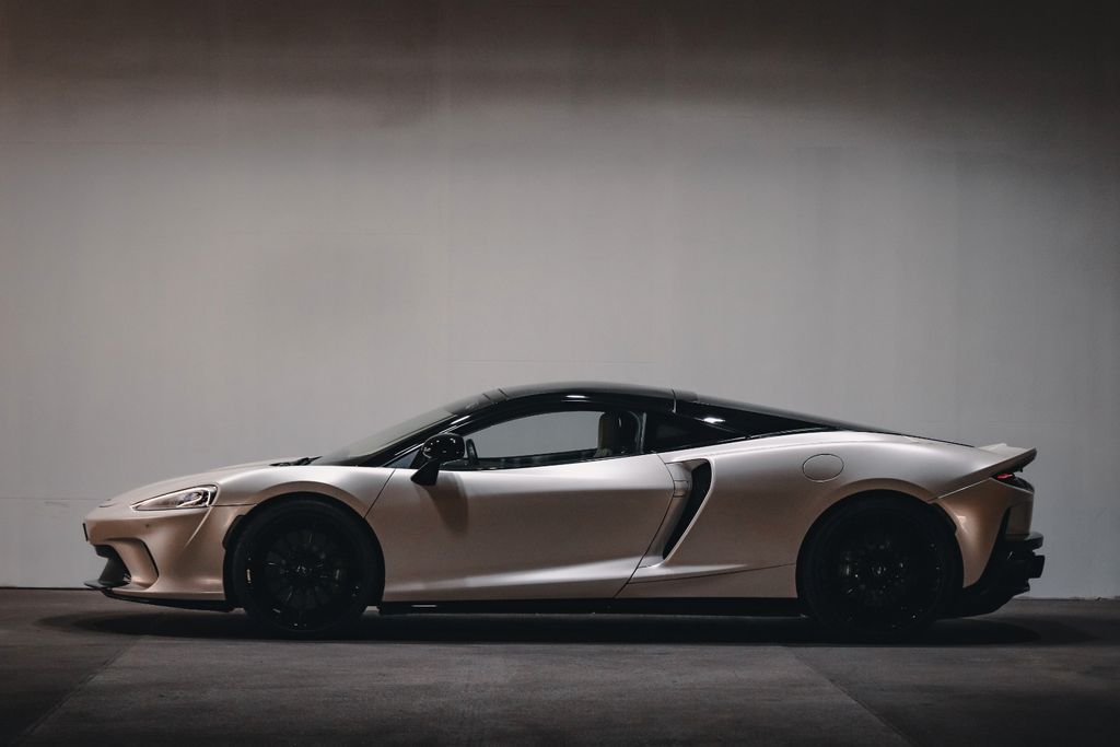 Bild des Angebotes McLaren GT Perlmuttweiß (komplett foliert)