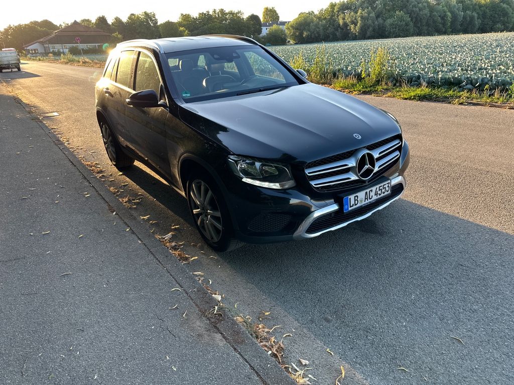 Bild des Angebotes Mercedes-Benz GLC 220 d 4MATIC Autom. - einwandfreier Zustand