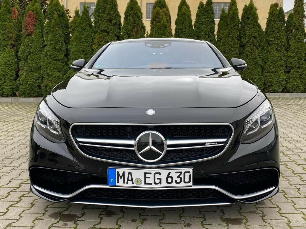 Bild des Angebotes Mercedes-Benz S 63 AMG Coupe 4Matic Exlusiv Paket  Swarovski