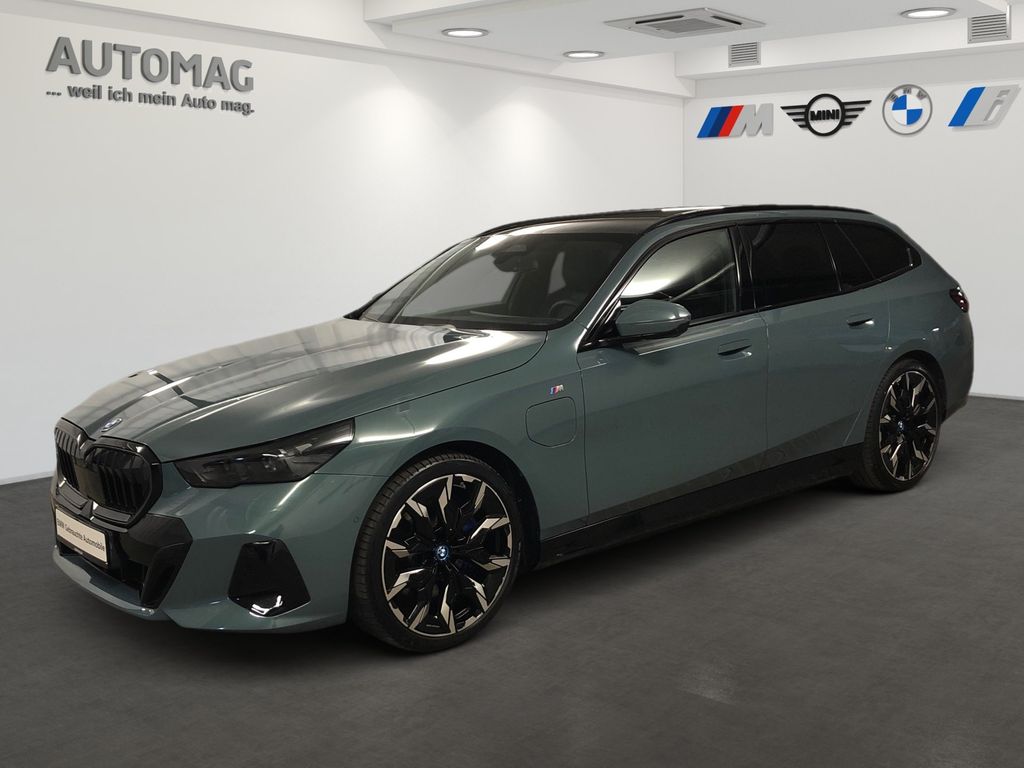 Bild des Angebotes BMW 550e xDrive M-Sport-Pro*IconicGlow*HeadUp*ParkAs