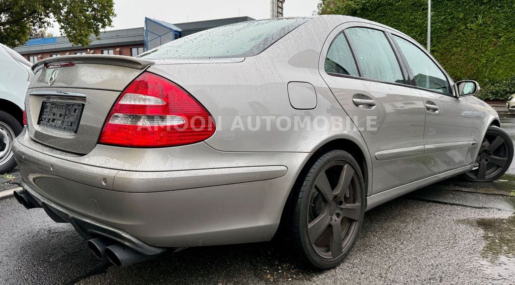 Bild des Angebotes Mercedes-Benz E 200Limo-SPORT-NAVI-18.ZOLL-DACH-PDC-8.FACH