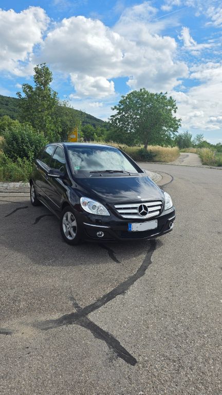 Bild des Angebotes Mercedes-Benz 200 **TÜV NEU** Klimaanlage, Tempomat