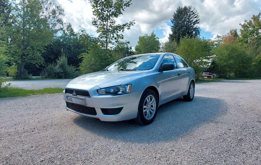 Bild des Angebotes Mitsubishi Lancer 1.5 -