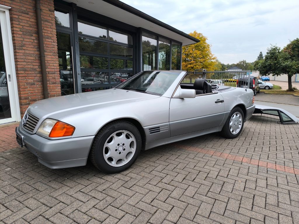 Bild des Angebotes Mercedes-Benz SL 300 H-Kennzeichen u.Klima !!