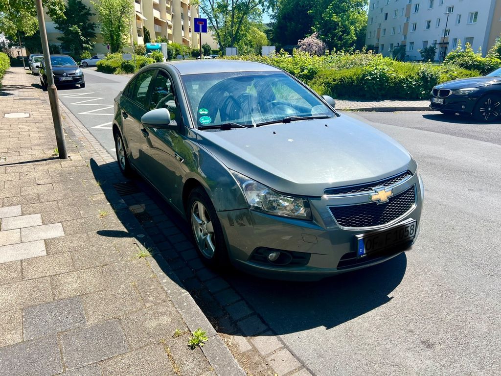 Bild des Angebotes Chevrolet Cruze 1.6 LS Benziner LS