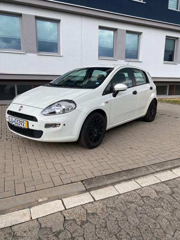 Bild des Angebotes Fiat Punto 5 Türig, Klima, Tüv neu 7/2028