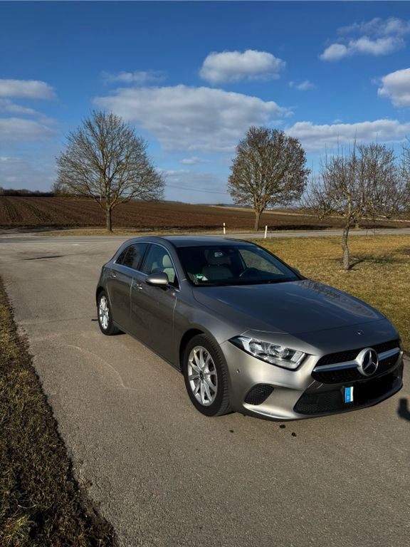 Bild des Angebotes Mercedes-Benz A 180