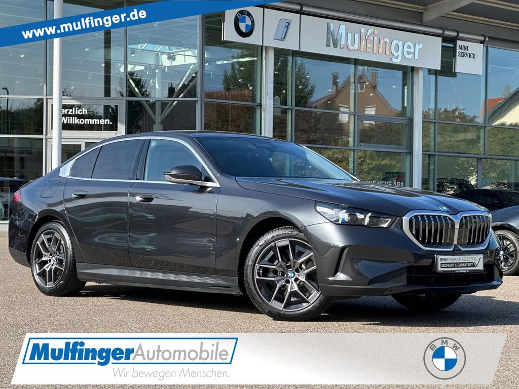 Bild des Angebotes BMW 530e Iconic AutobahnAss.ACC 360°Sitzbel.H/K.AHK