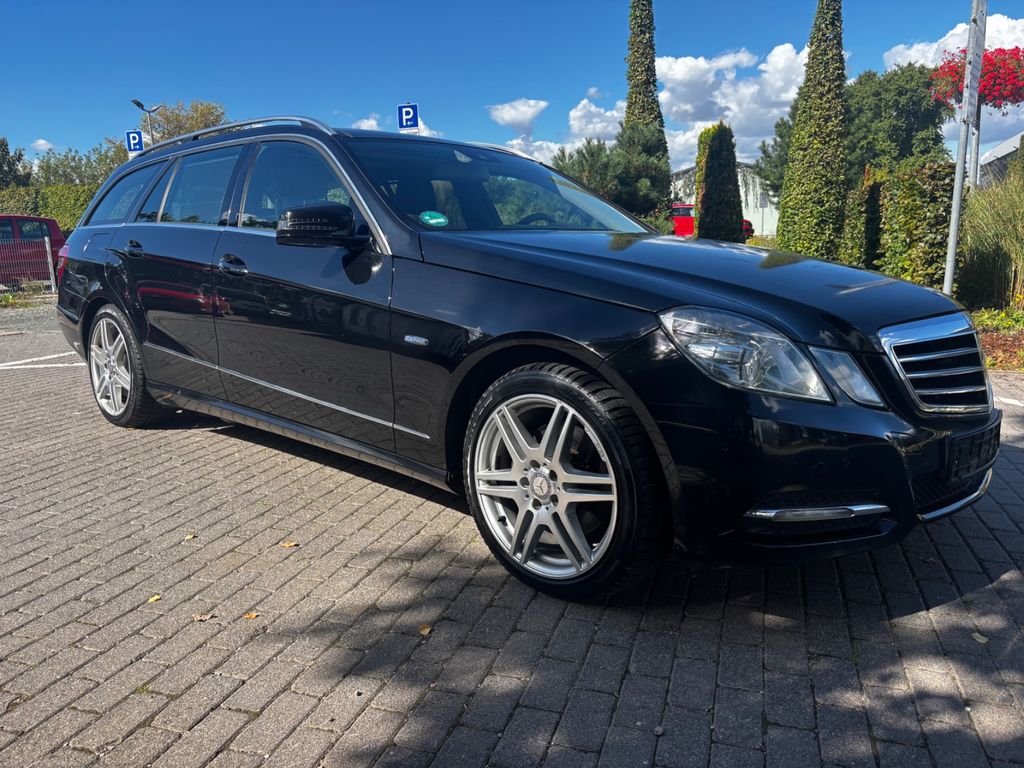 Bild des Angebotes Mercedes-Benz E 250 E T-Modell E 250 CDI 4Matic