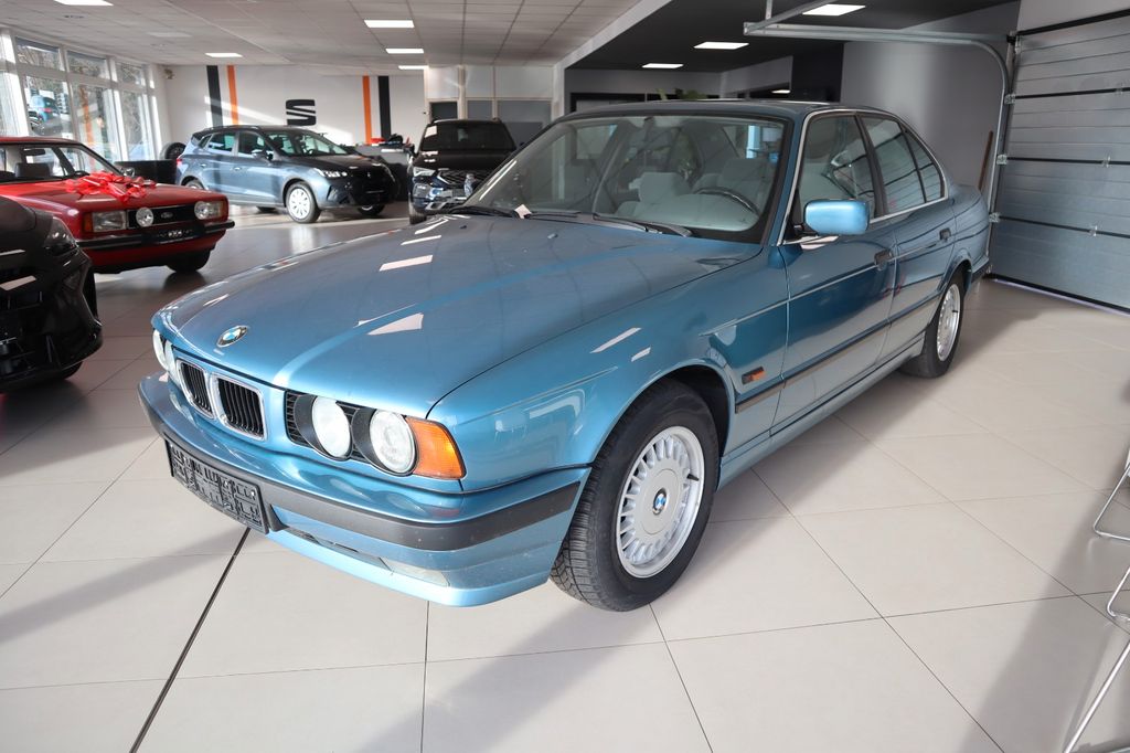 BMW 530 530i V8