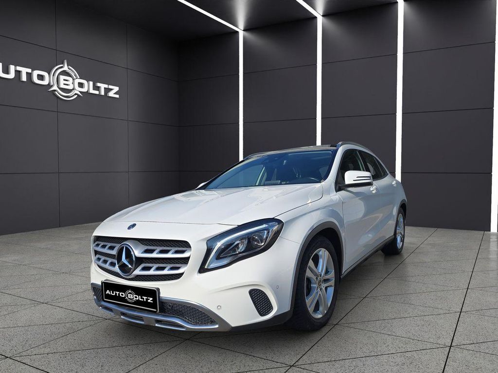 Bild des Angebotes Mercedes-Benz GLA 180 URBAN PANO LED NAVI SHZ PARKASSIST KLIMA