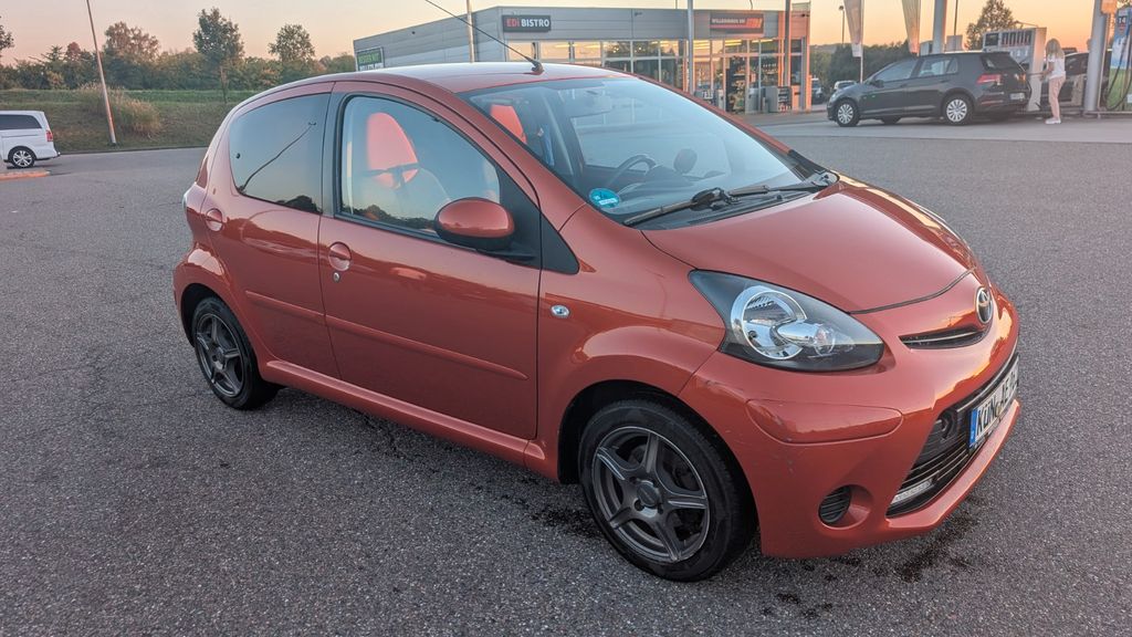 Bild des Angebotes Toyota Aygo (X) 1,0-l-VVT-i Connect Connect