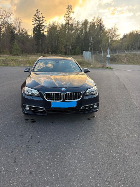 Bild des Angebotes BMW 535i xDrive Touring A Luxury Line Luxury Line