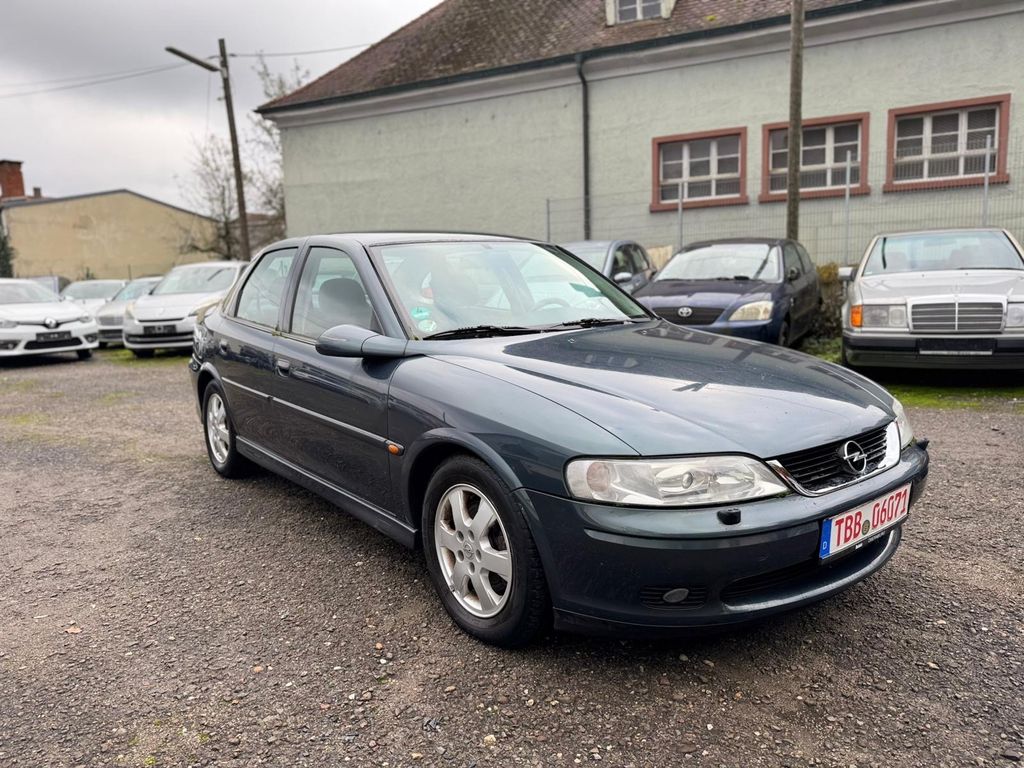 Bild des Angebotes Opel Vectra 1.6 16V Selection Comfort