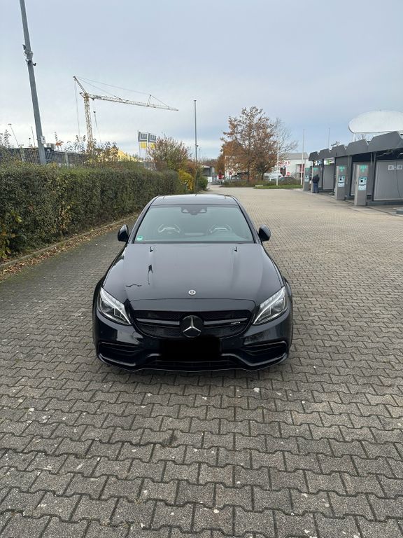 Mercedes-Benz C 450 AMG 4MATIC C63 Optik