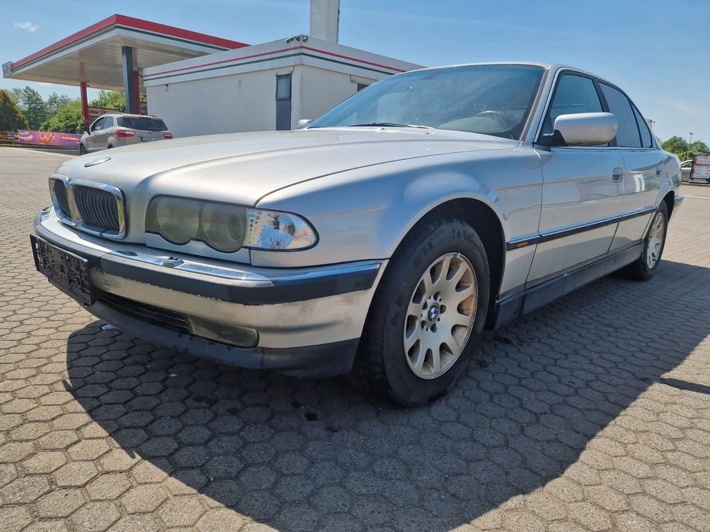 Bild des Angebotes BMW 735i A -