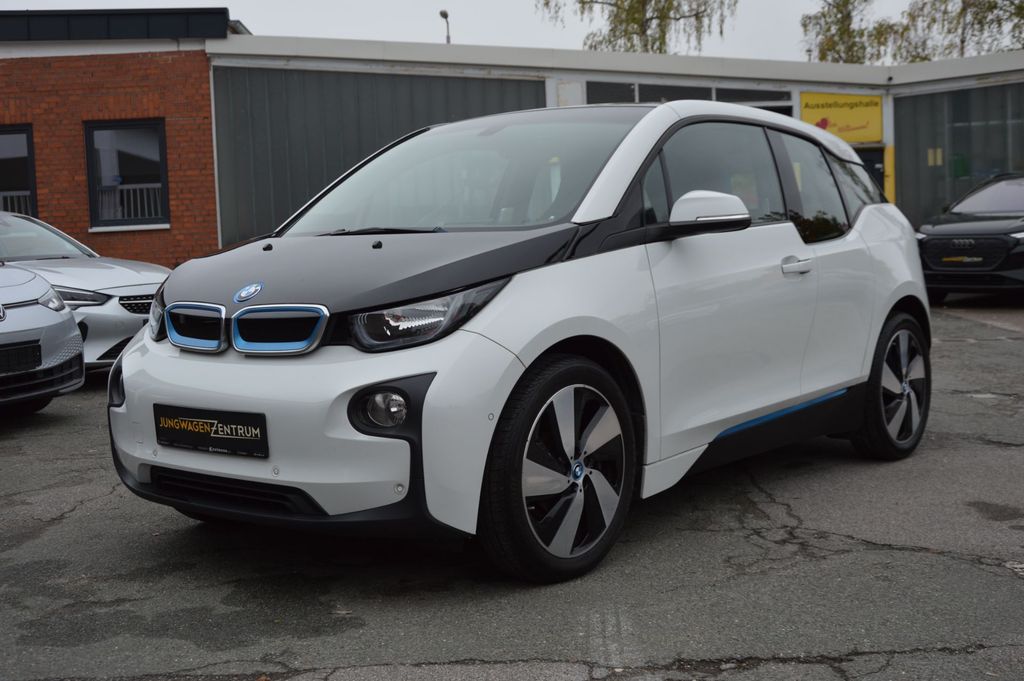 Bild des Angebotes BMW i3 60Ah (peak 125 kW)"WÄRMEP"KAMERA"NAVI"TEMP"
