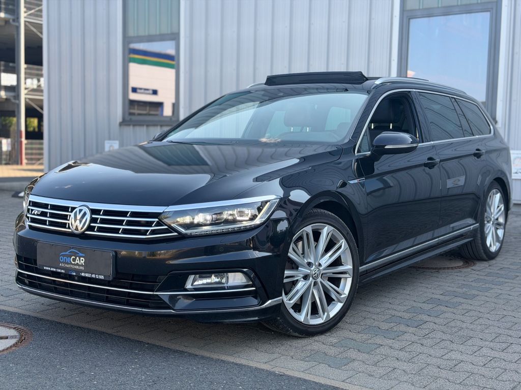 Bild des Angebotes Volkswagen Passat Var. R-Line Highline 4Motion HUD Pano