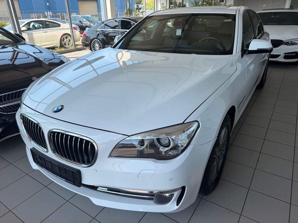 Bild des Angebotes BMW 730d xDrive Memory*RFK*Bi-Xenon*SchiebeDach