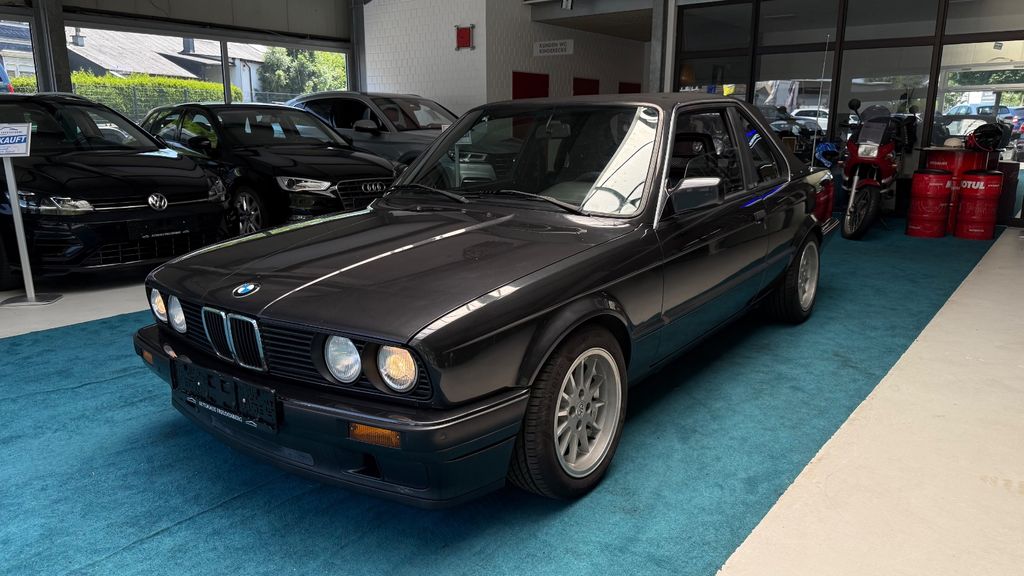 Bild des Angebotes BMW 316i E30 *M Sportfahrwerk* Recaro