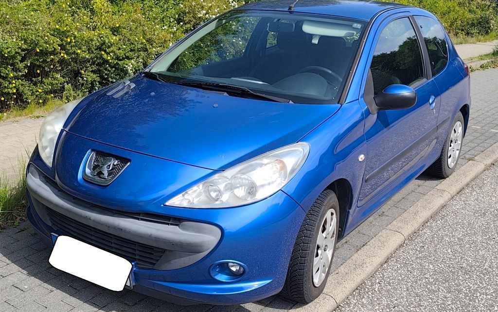 Bild des Angebotes Peugeot 206 1.1 60 PS - Stadtflitzer