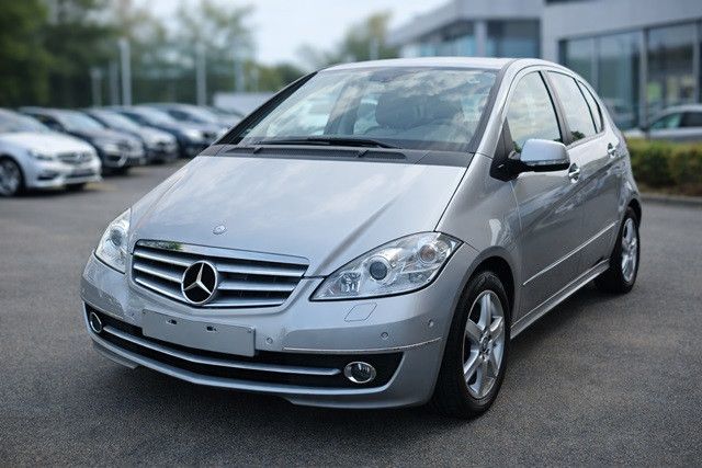 Bild des Angebotes Mercedes-Benz A 200 Grand Edition / Alcantara / AHK / Comand