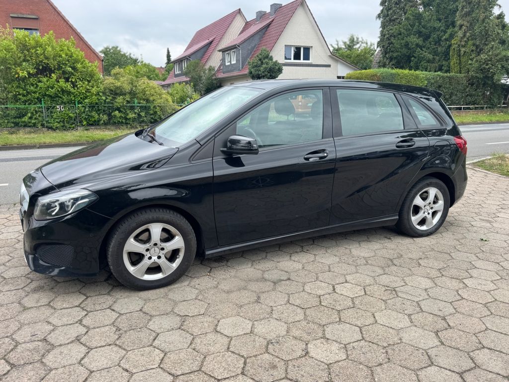 Bild des Angebotes Mercedes-Benz B 220d Auto Euro6 *Leder+Fu-LED+Standheiz+Harman
