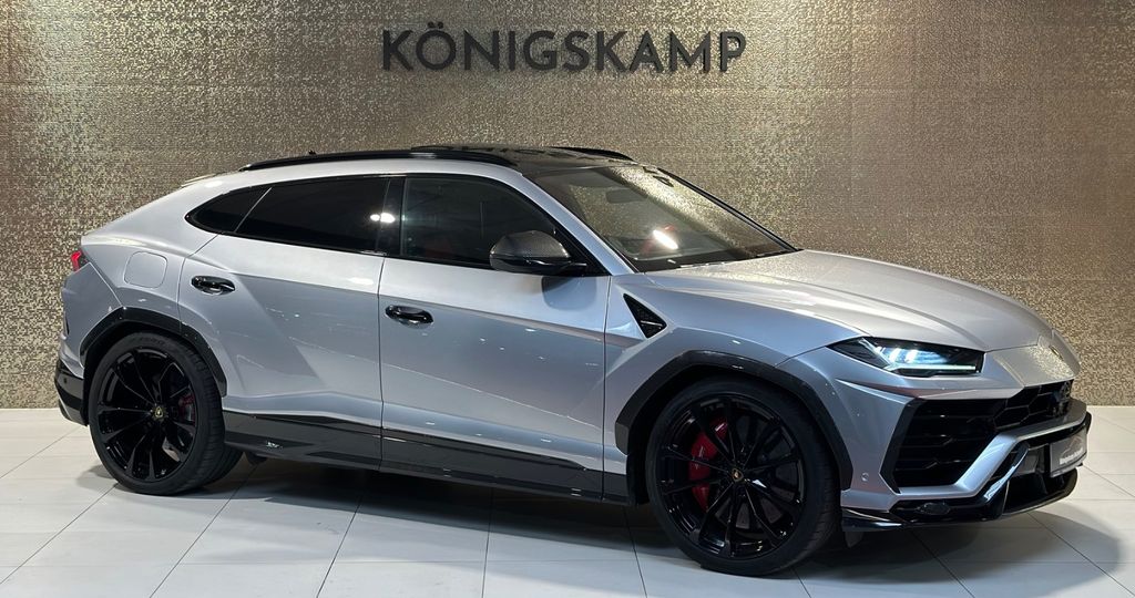 Bild des Angebotes Lamborghini Urus 4.0 V8 *CARBON*AKRAPOVIC*HUD*STERNENHIMMEL*