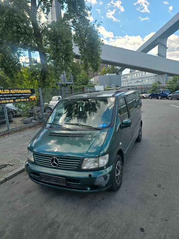 Mercedes-Benz V 220 CDI