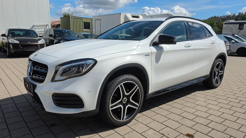 Bild des Angebotes Mercedes-Benz GLA 220 4Matic AMG*Navi*19"*PDC*RFK*SHZ*