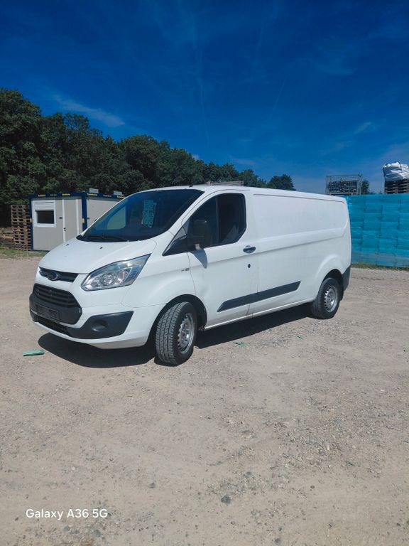 Ford Tourneo Custom