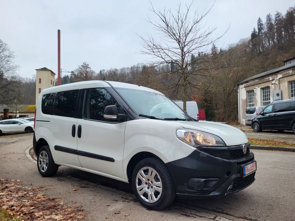 Bild des Angebotes Fiat Doblo 5-Sitzer großer Service neu! TüV neu