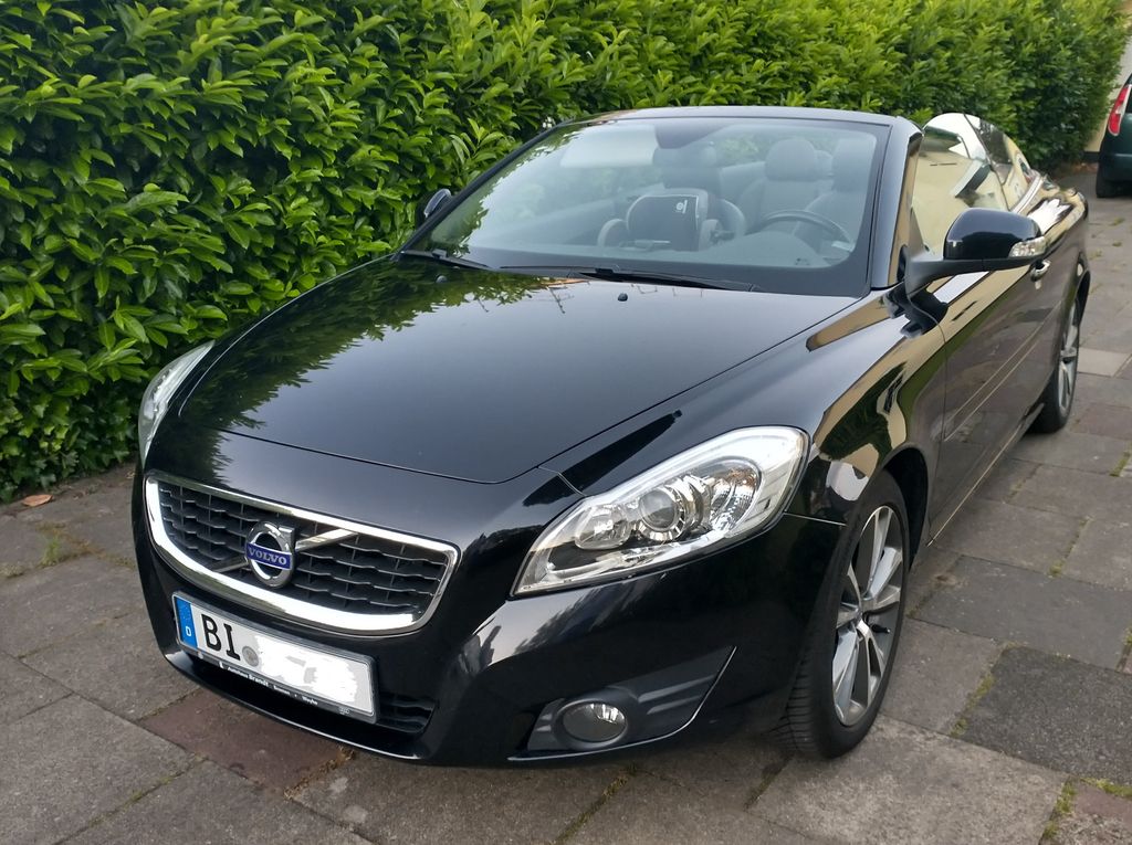 Bild des Angebotes Volvo C70 D3 - AHK, Automatik - TOP Gepflegt