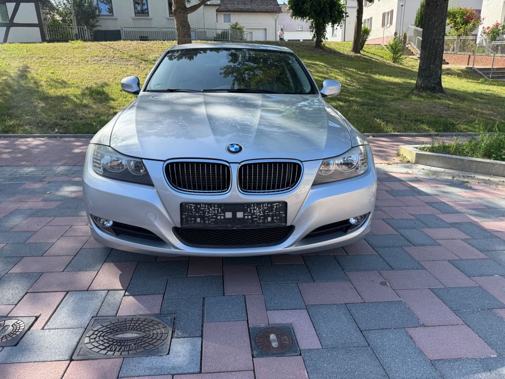 Bild des Angebotes BMW 325i xDrive Turing -6 ZYLDER. 218 PS