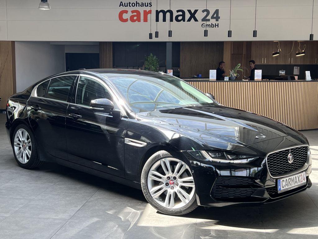 Bild des Angebotes Jaguar XE SE Mild-Hybrid 360° DAB+ CarPlay Ionisator