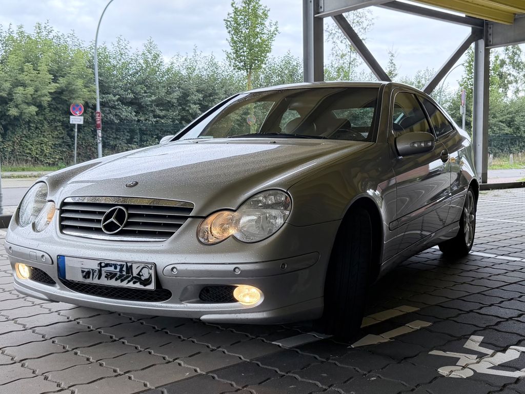 Bild des Angebotes Mercedes-Benz CL 220 AHL SHZ RFK 17 Zoll Leder