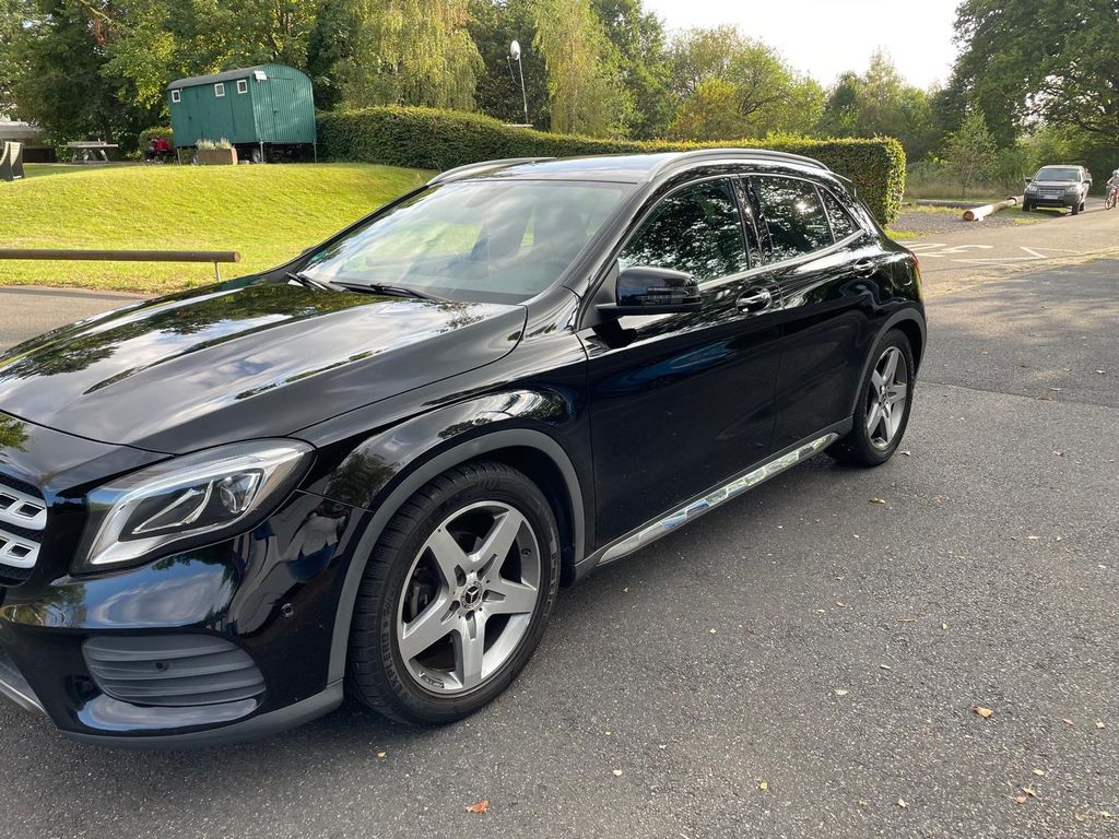 Bild des Angebotes Mercedes-Benz GLA 180 -AMG Line